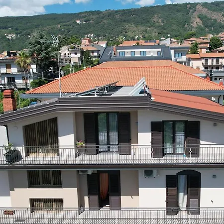 Le Due Rose Dell'etna 3*