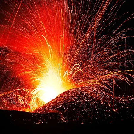 Le Due Rose Dell'etna Konukevi